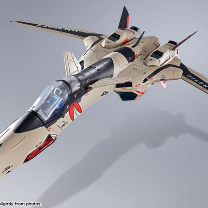 YF-19 Excalibur (Isamu Alva Dyson Use) Macross Frontier DX Chogokin Action Figure 25 cm