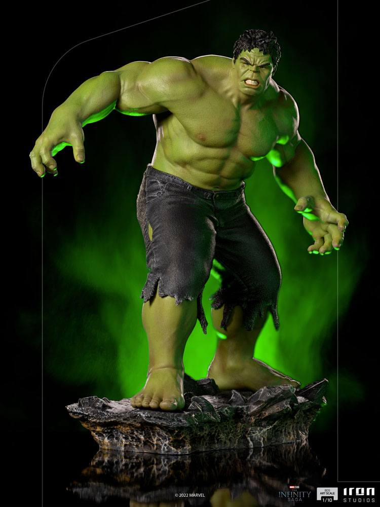 Marvel hulk statue deals